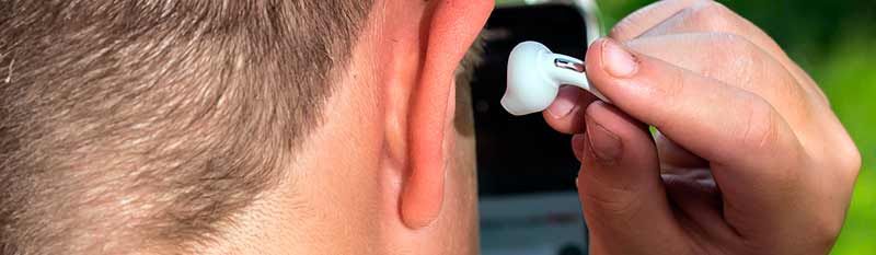 En Óptima Audición te aconsejamos cómo cuidar tus oídos